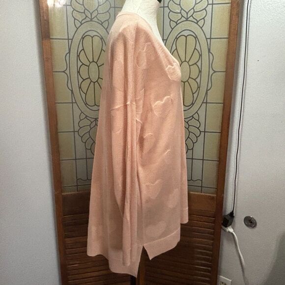 Torrid Jacquard Blush Pink V-Neck Heart Pull Over Sweater Hi Lo Hem Plus Size 1X - Picture 3 of 16